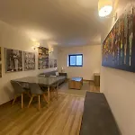 2 Bed With Outdoor Space