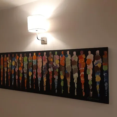 2 Bed With Outdoor Space