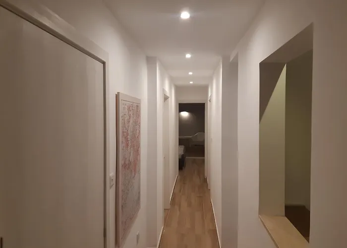 2 Bed With Outdoor Space Apartment *